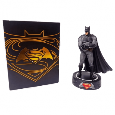 Коллекционная фигурка DC Лига Справедливости Бэтмен