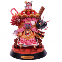 Коллекционная фигурка One Piece Шарлотта Линлин на троне